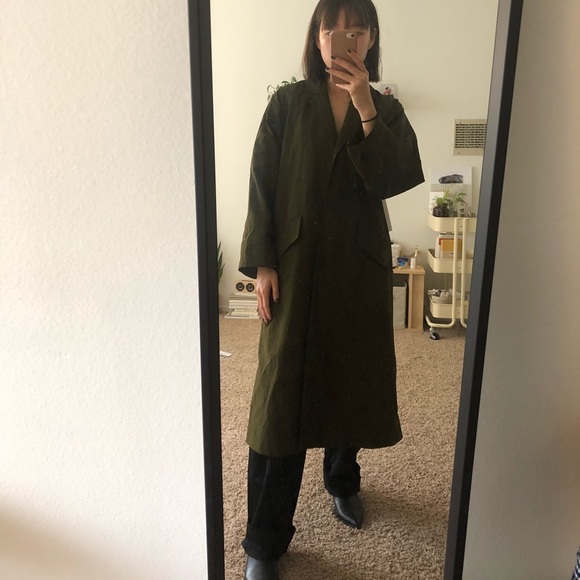 Aritzia Skylar Trench Coat 